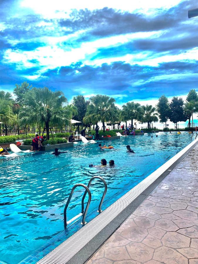 Mrk Penthouse At Timurbay Kuantan Dış mekan fotoğraf